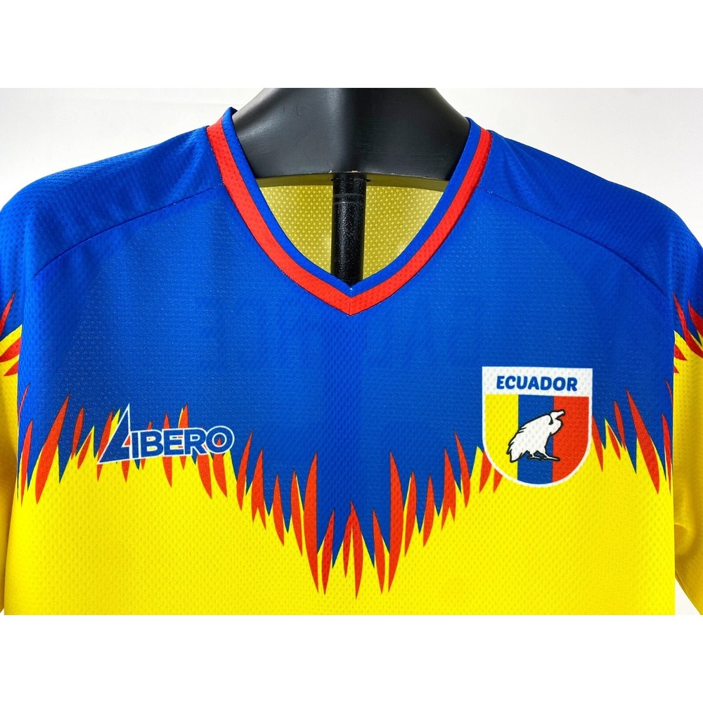 Playero Ecuador Soccer Jersey Shirt Men's M Galarce 13 Libero Team Sports Top